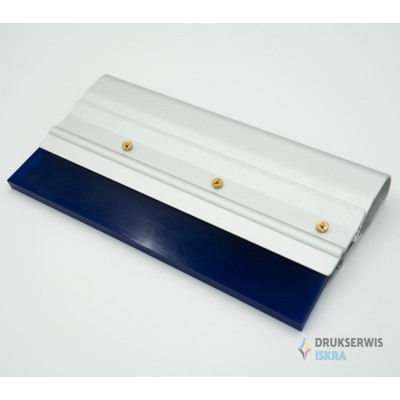 Crumb rubber for centimetres