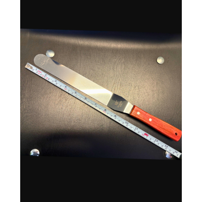 Szpatułka ze stali nierdzewnej zakrzywiona