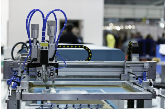 Jak wybrać odpowiednie folie do sitodruku: poradnik